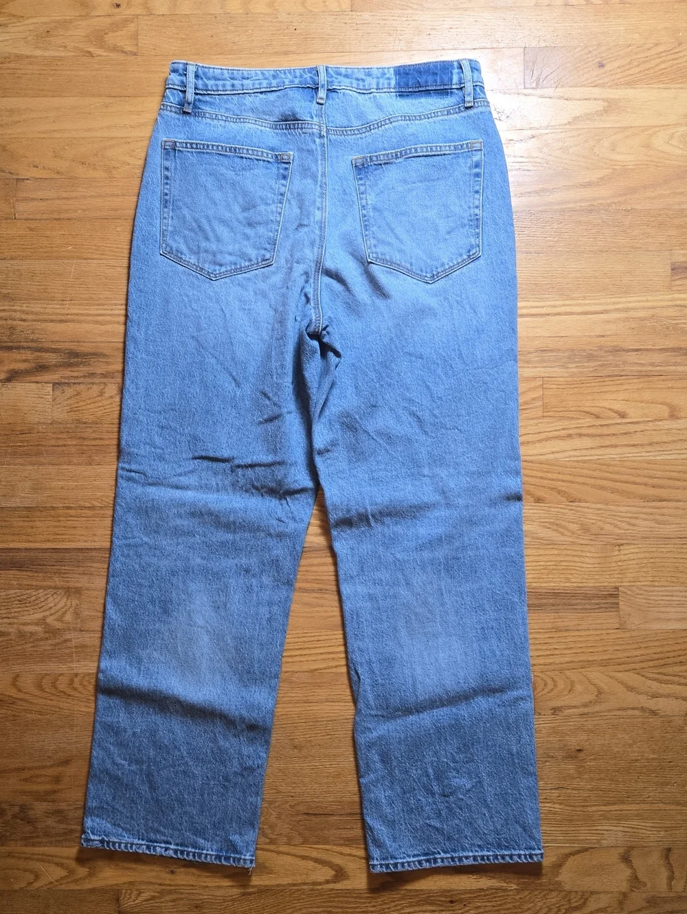 Ann Taylor Loft Rivete tall curvy high rise straight jeans, Aura wash 31
